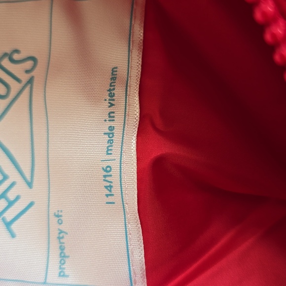 THEREABOUTS GIRLS "PACKABLE" RED WINTER COAT SIZE LARGE 14/16 - Picture 5 of 16